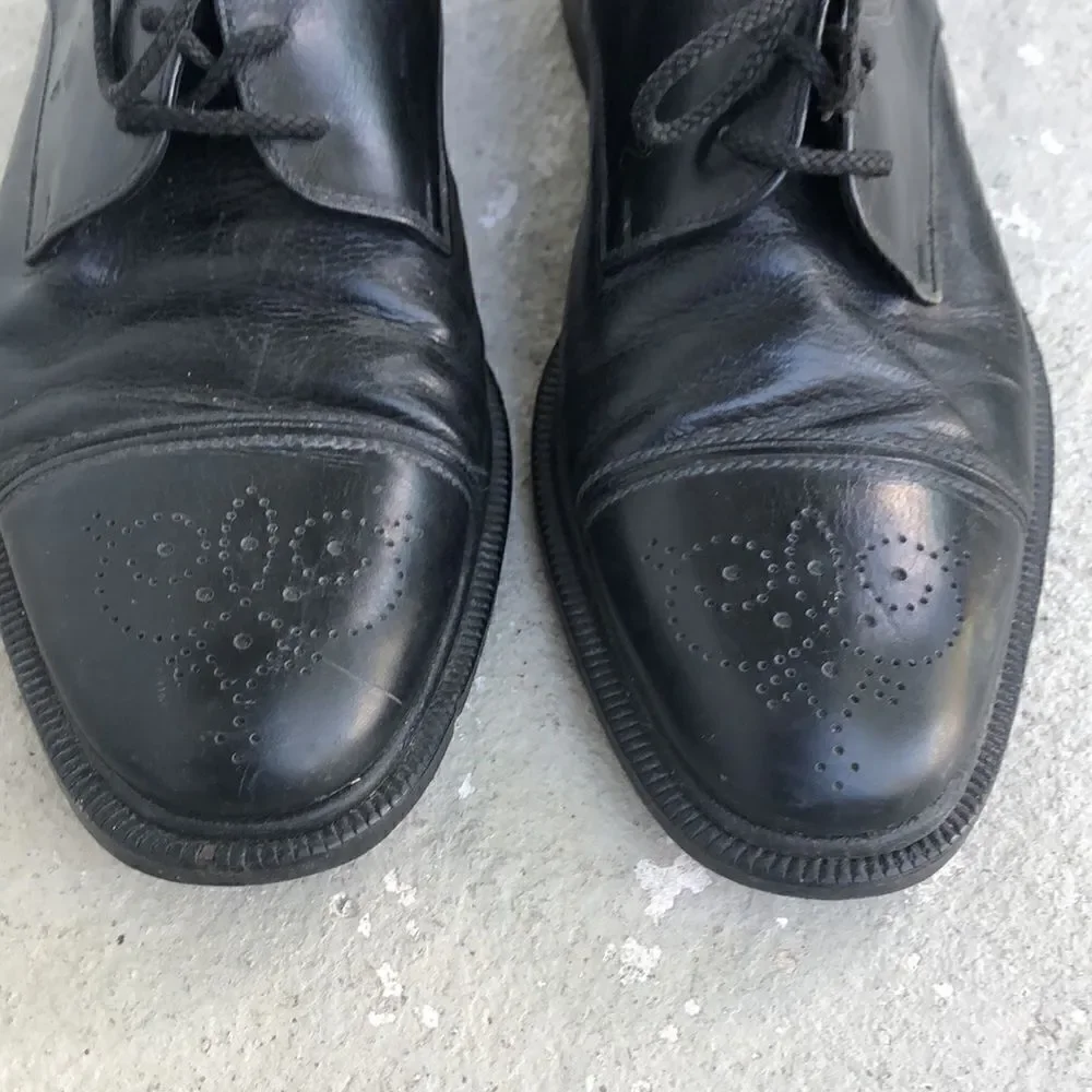 A. Testoni  cap toe oxford’s
